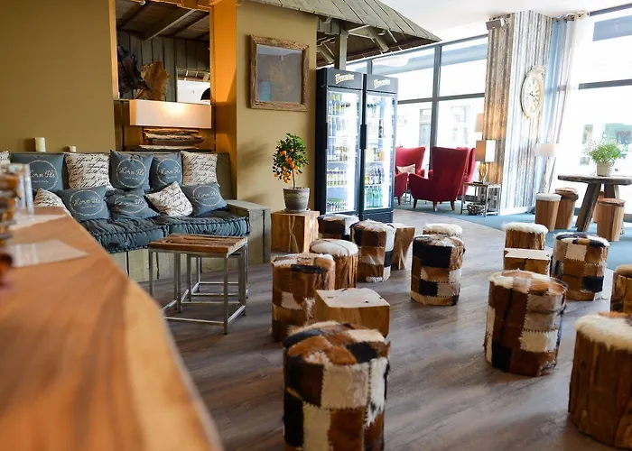 - Апарт-отель