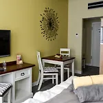 Aparthotel - 4*