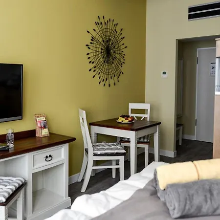 Aparthotel Leipzig-city & Zoo 4*