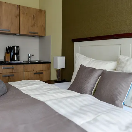 Leipzig-city & Zoo Aparthotel 4*