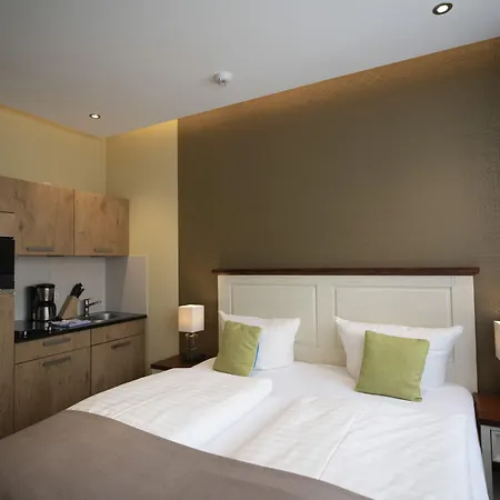 Aparthotel Leipzig-city&zoo 4*