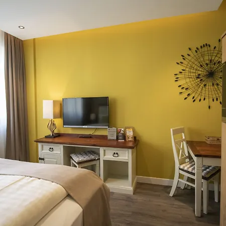 Leipzig-city & Zoo Aparthotel 4*