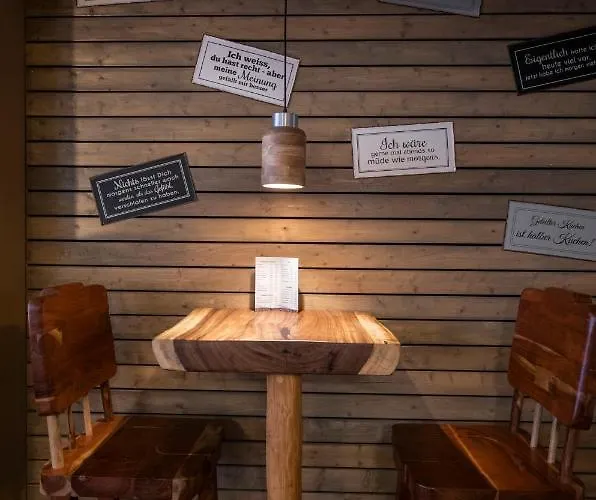 - شقة فندقية 4*